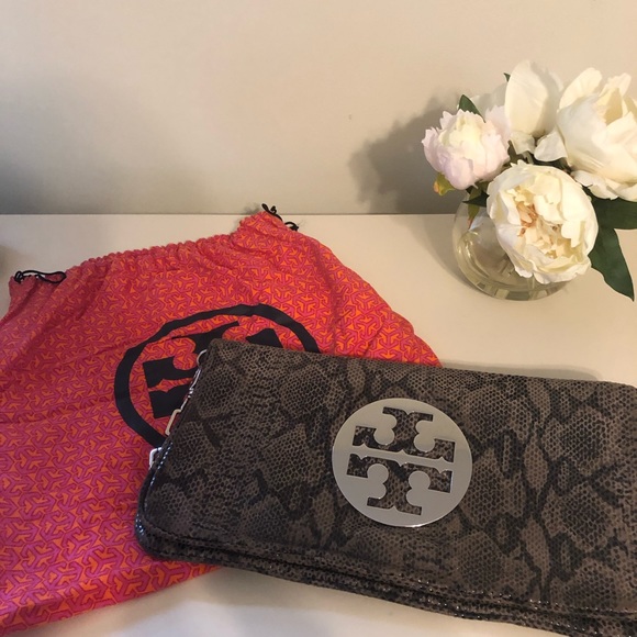 Tory Burch Handbags - Tory Burch Snakeskin Reva Clutch
